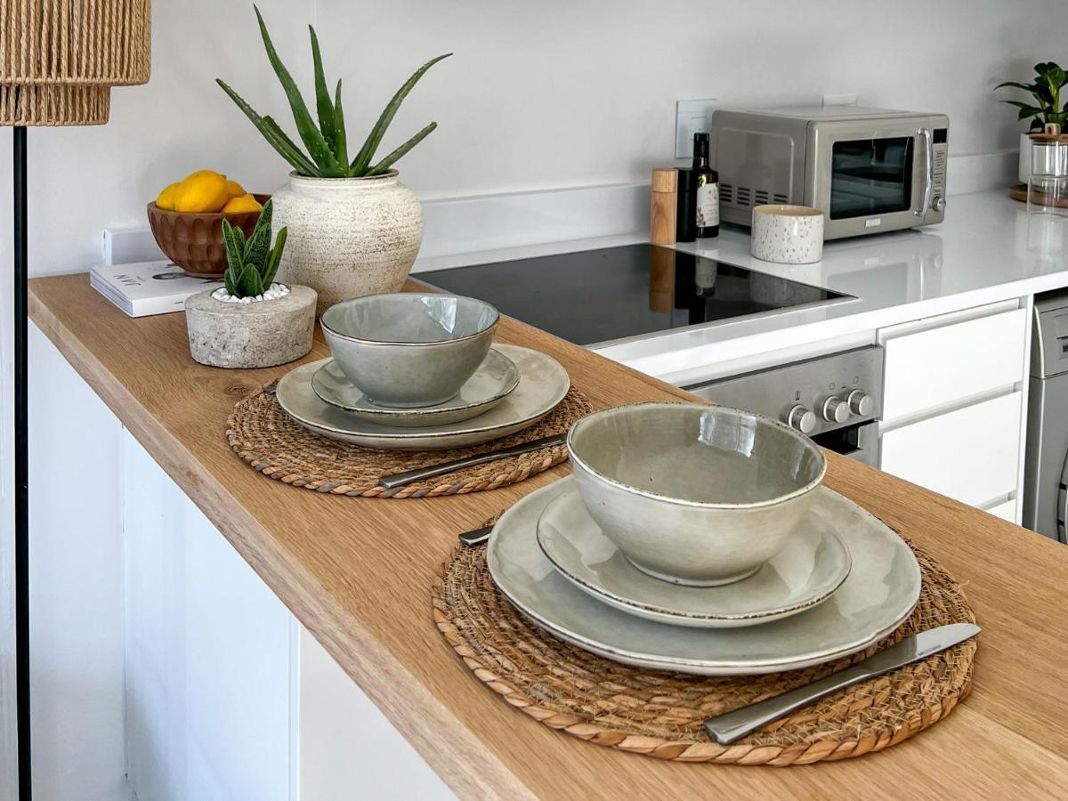 Luxury 1Br Green Point - Walk To Sea Point Promenade! Rooftop Pool, Secure Parking ケープタウン エクステリア 写真