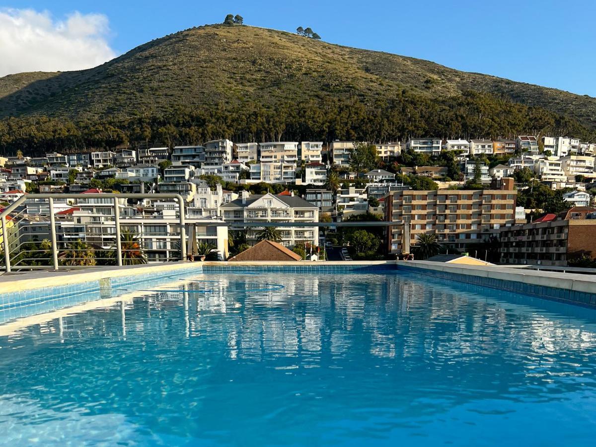 Luxury 1Br Green Point - Walk To Sea Point Promenade! Rooftop Pool, Secure Parking ケープタウン エクステリア 写真